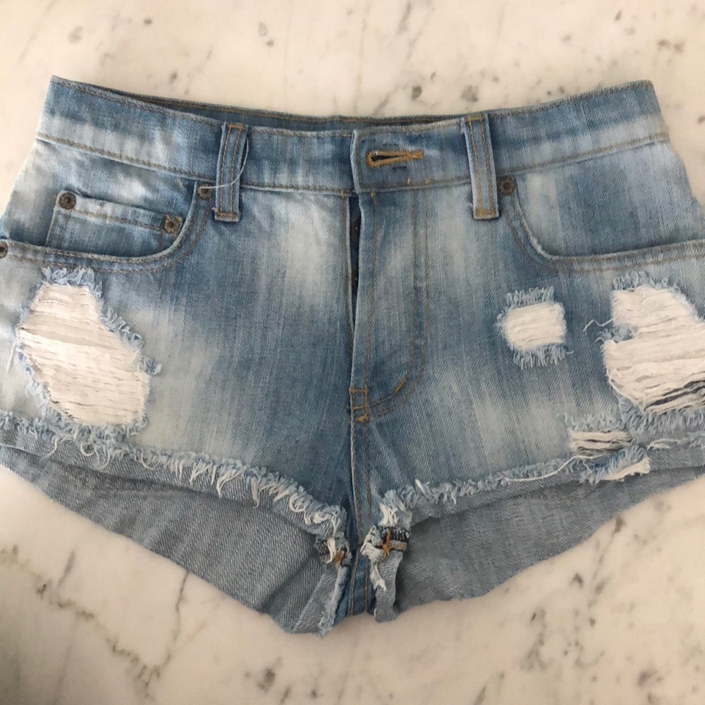 CARMAR Jean shorts